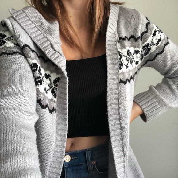 Grey Patterned Cardigan - Picture 2 of 6
